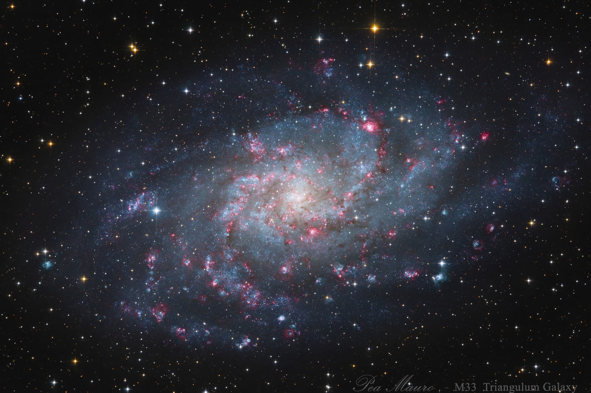 Messier 33: Üçgen Galaksisi